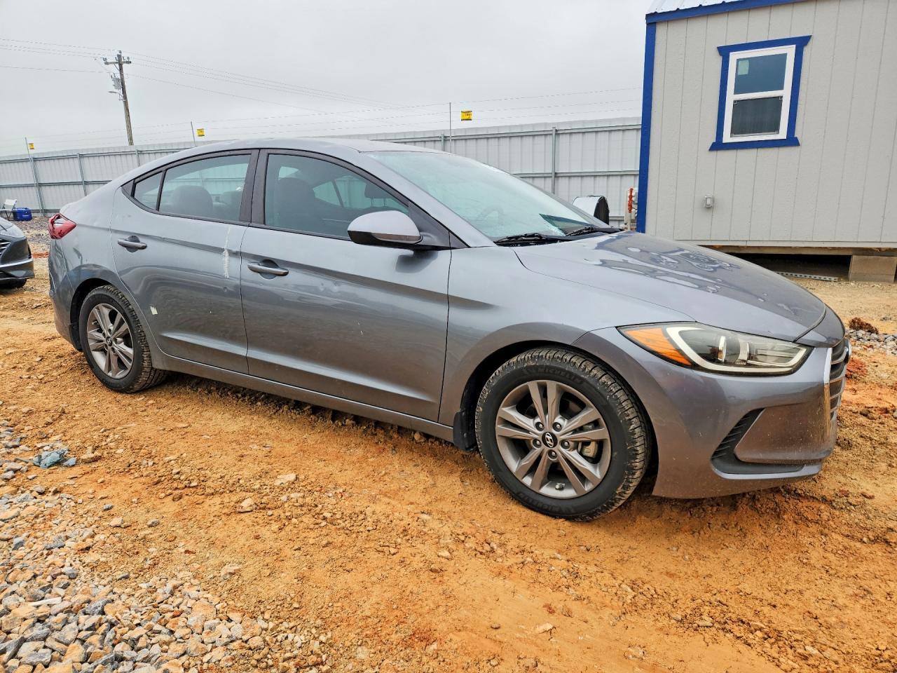 2017 Hyundai Elantra Se - Фото 4