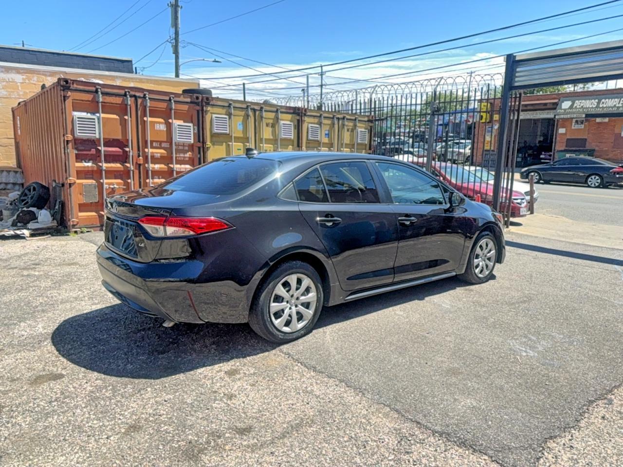 2021 Toyota Corolla Le - Image 4