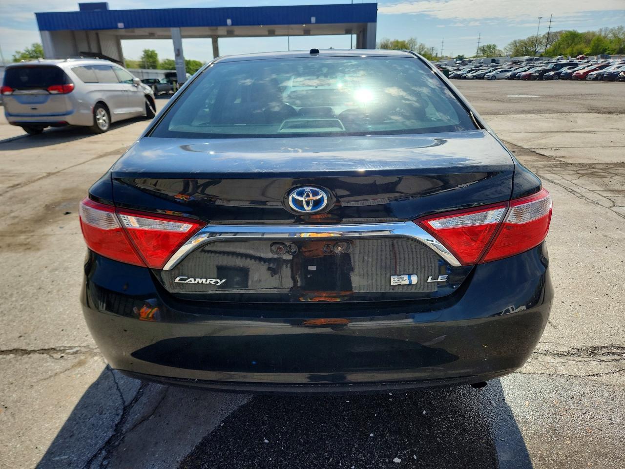2017 Toyota Camry Hybrid Le - Фото 6