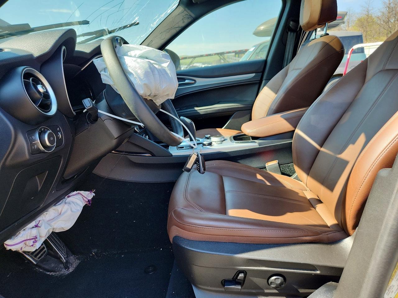 2024 Alfa Romeo Stelvio Ti - Фото 7