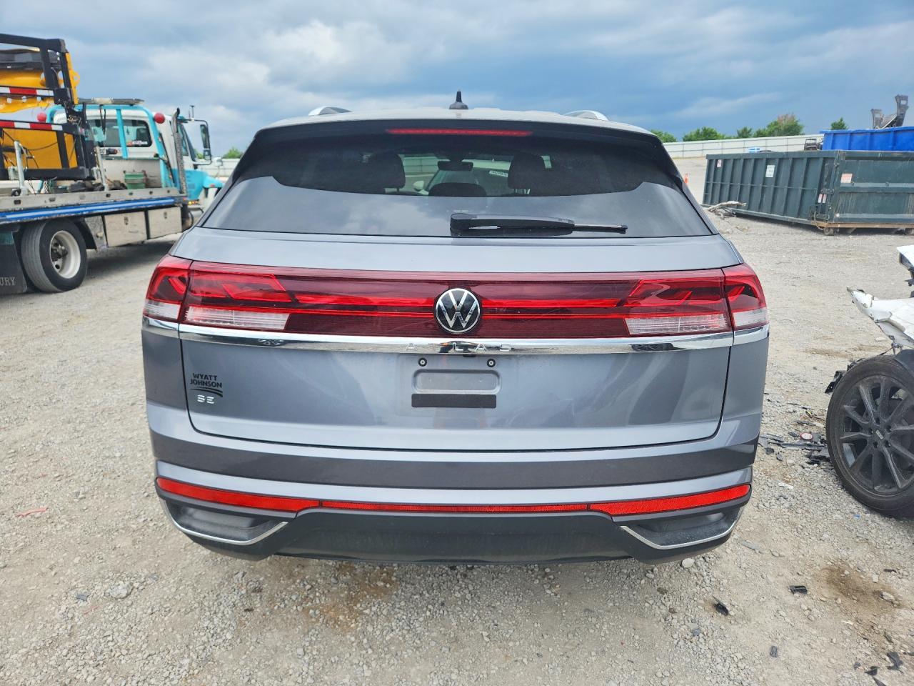 2025 Volkswagen Atlas Cross Sport Se - Image 6