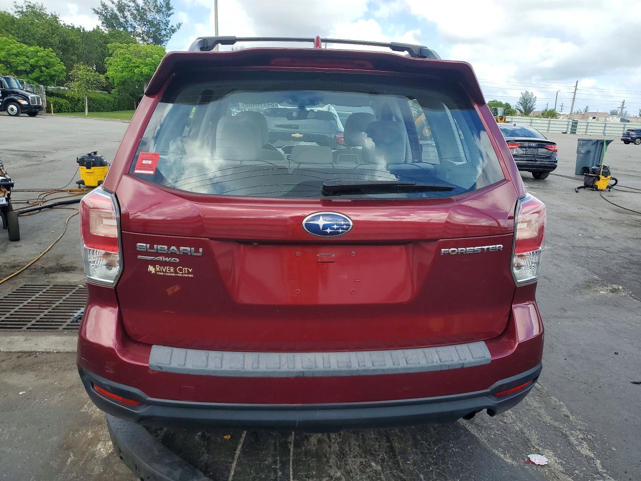 2018 Subaru Forester 2.5I - Image 6