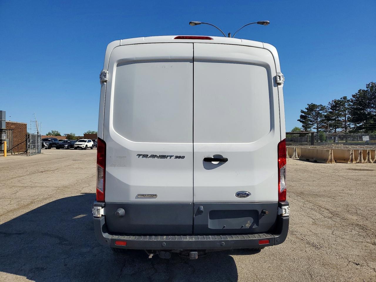 2016 Ford Transit T-350 - Фото 6