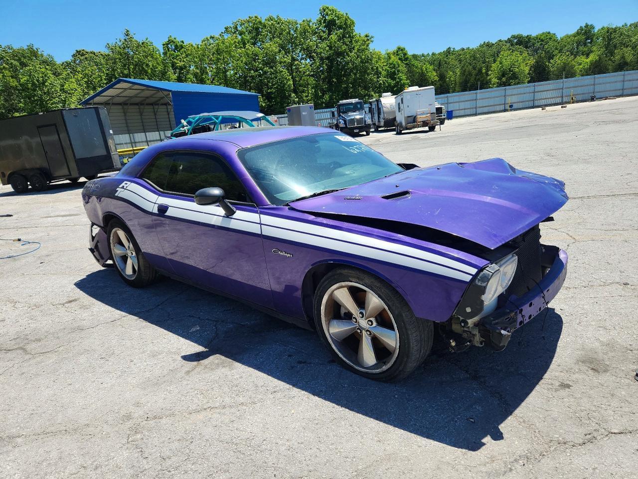 2013 Dodge Challenger R/T - Image 4