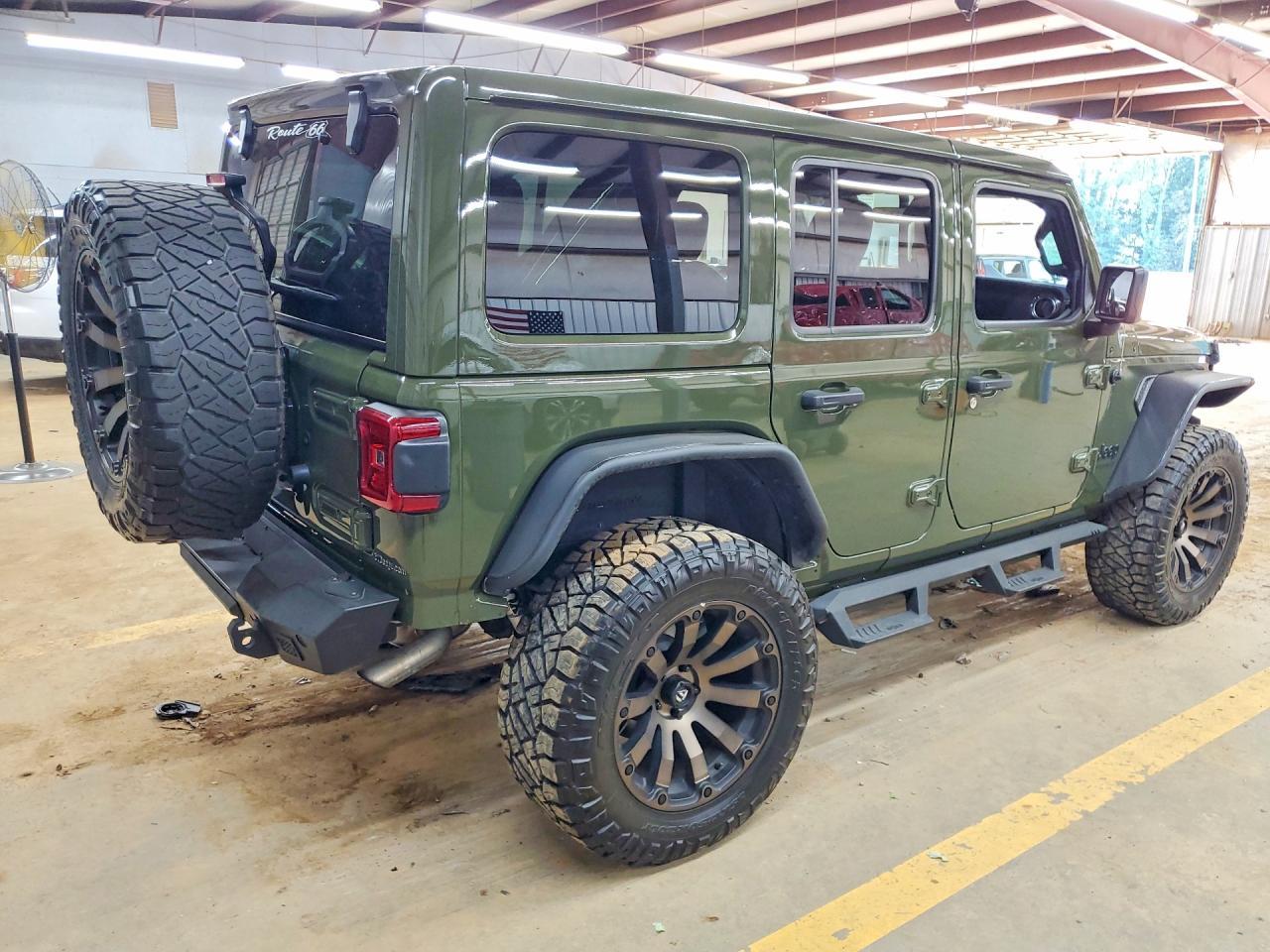 2020 Jeep Wrangler Unlimited Sahara - Image 3