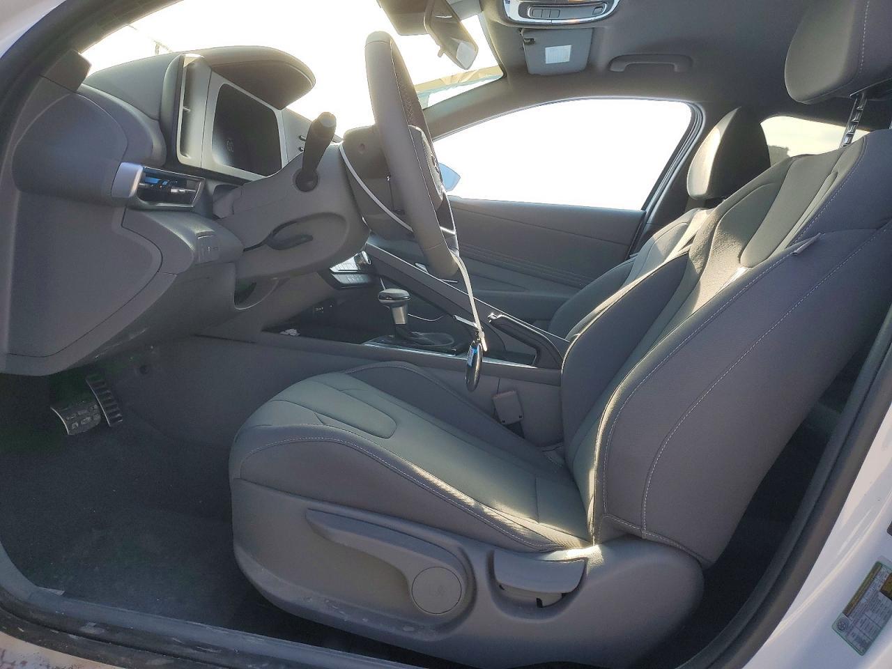 2026 Hyundai Elantra Sel Sport - Фото 7
