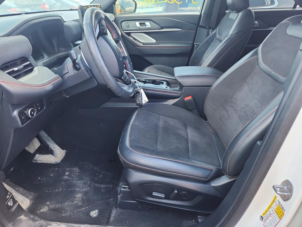 2025 Ford Explorer St - Фото 7