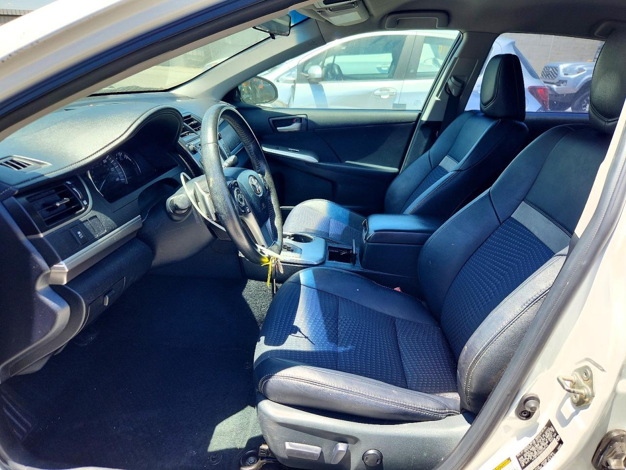 2013 Toyota Camry Se - Image 7