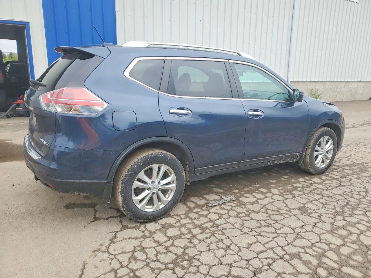 2016 Nissan Rogue S - Фото 3