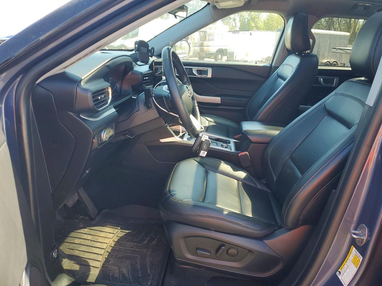 2021 Ford Explorer - Image 7