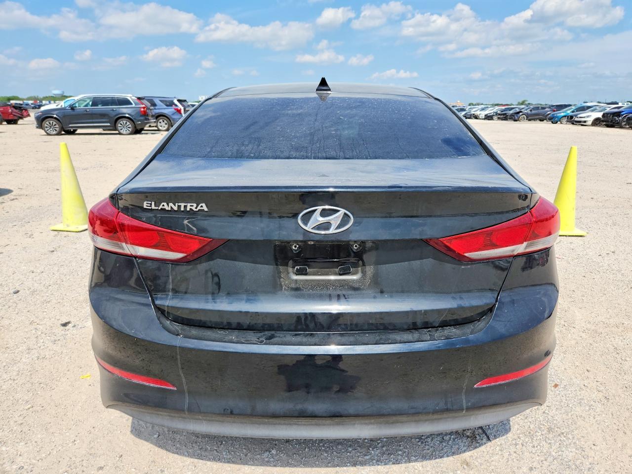 2017 Hyundai Elantra Se - Фото 6