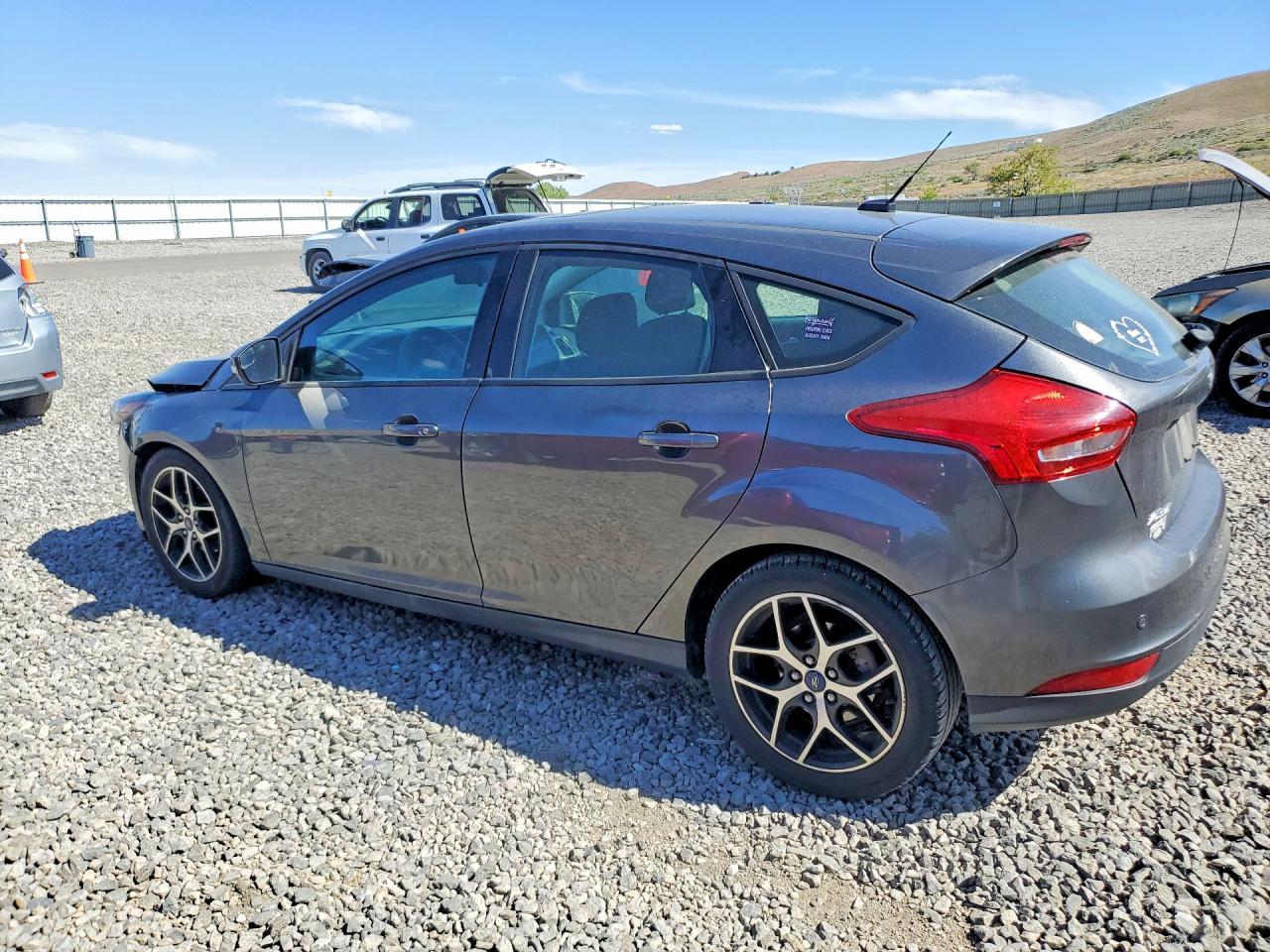 2018 Ford Focus Sel - Фото 2