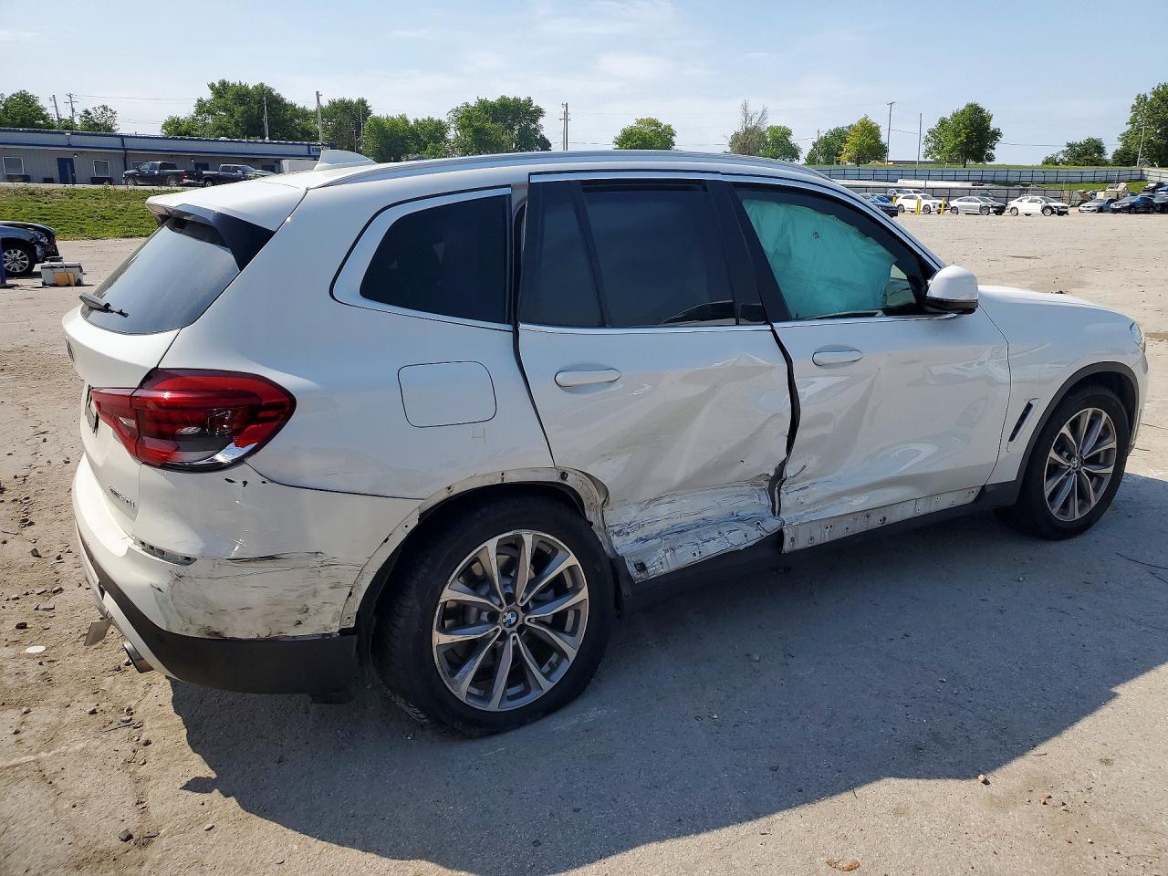 2019 BMW X3 xDrive30I - Image 3