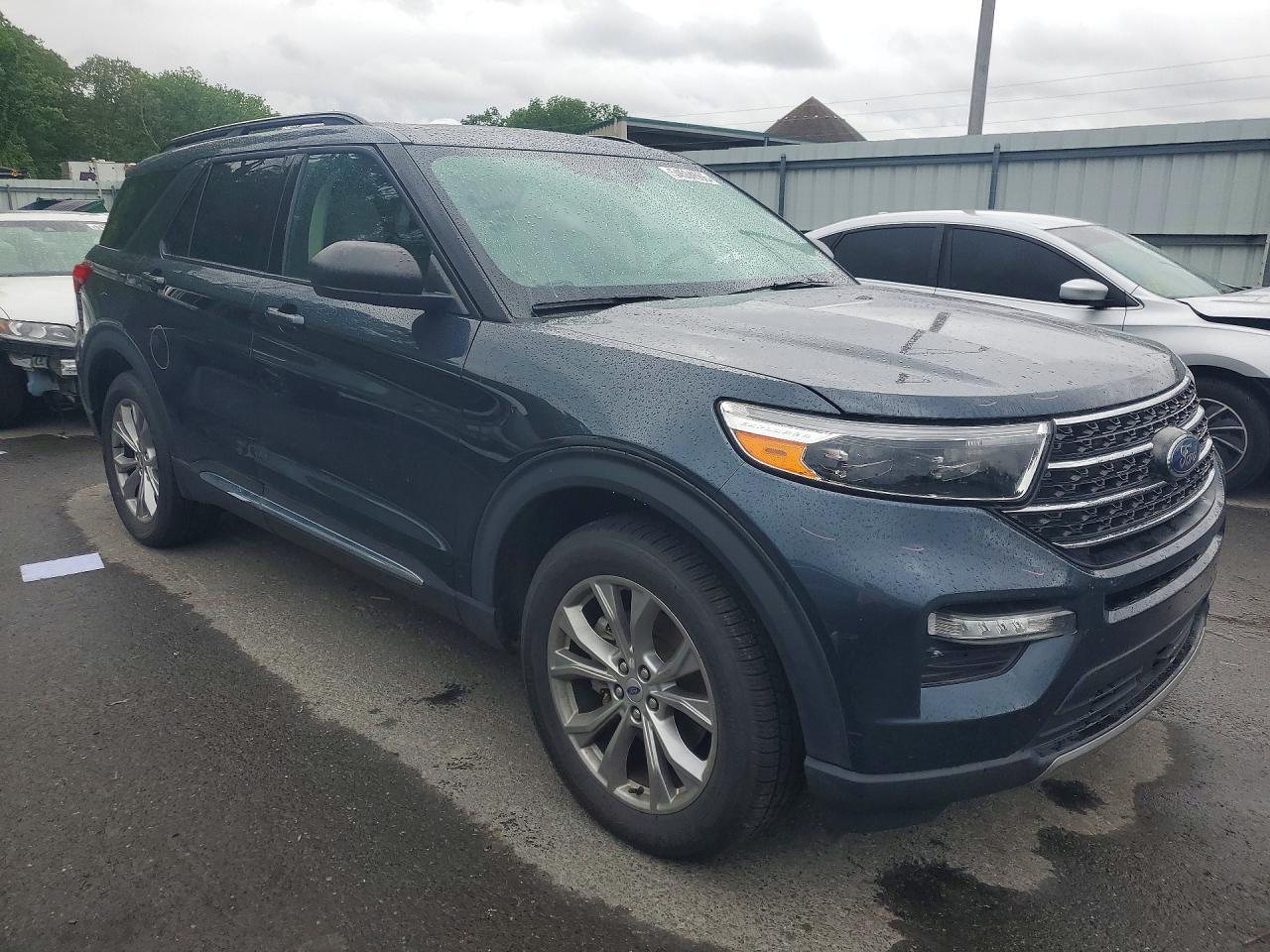 2023 Ford Explorer Xlt - Фото 4
