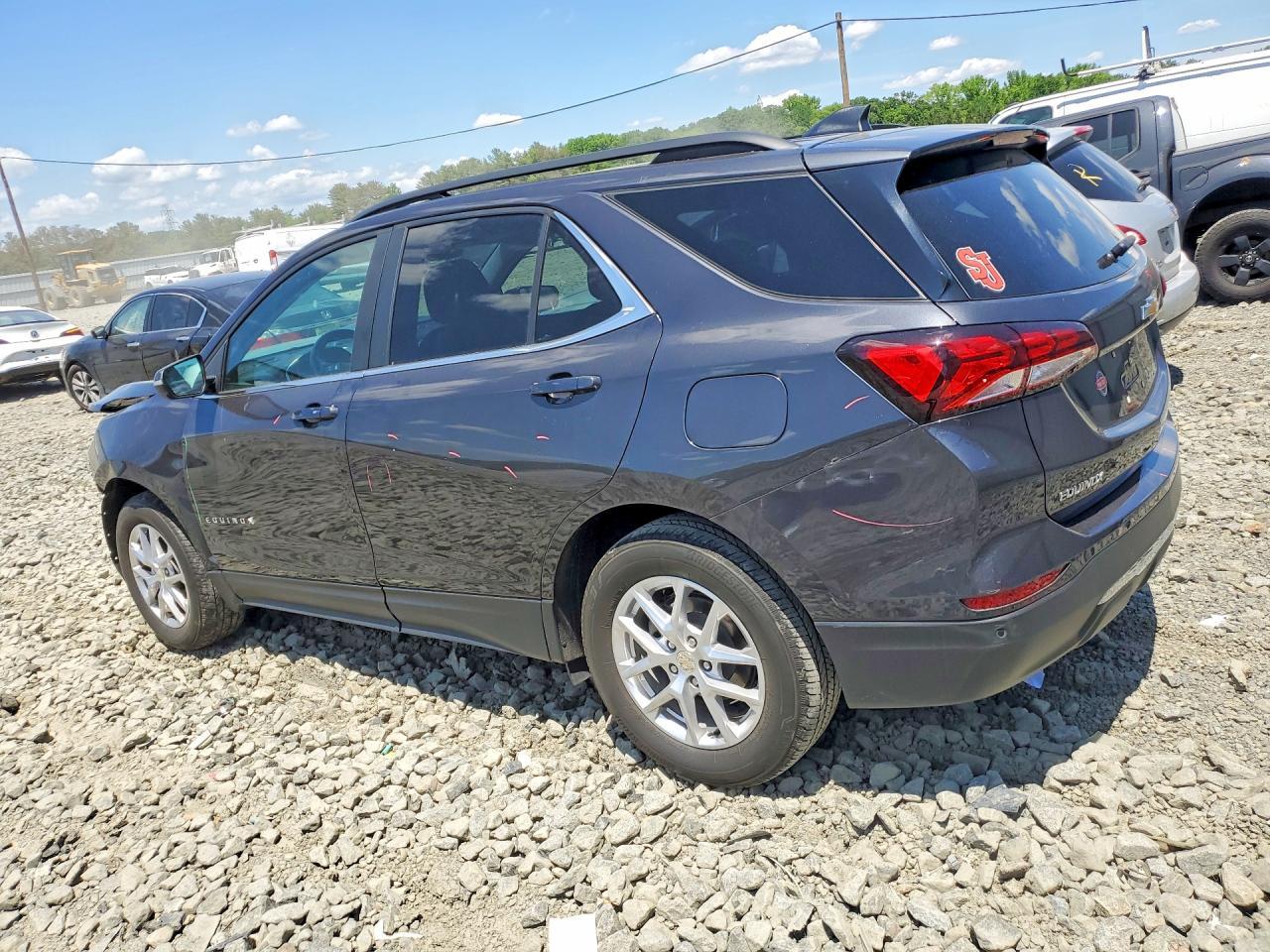 2022 Chevrolet Equinox Lt - Фото 2