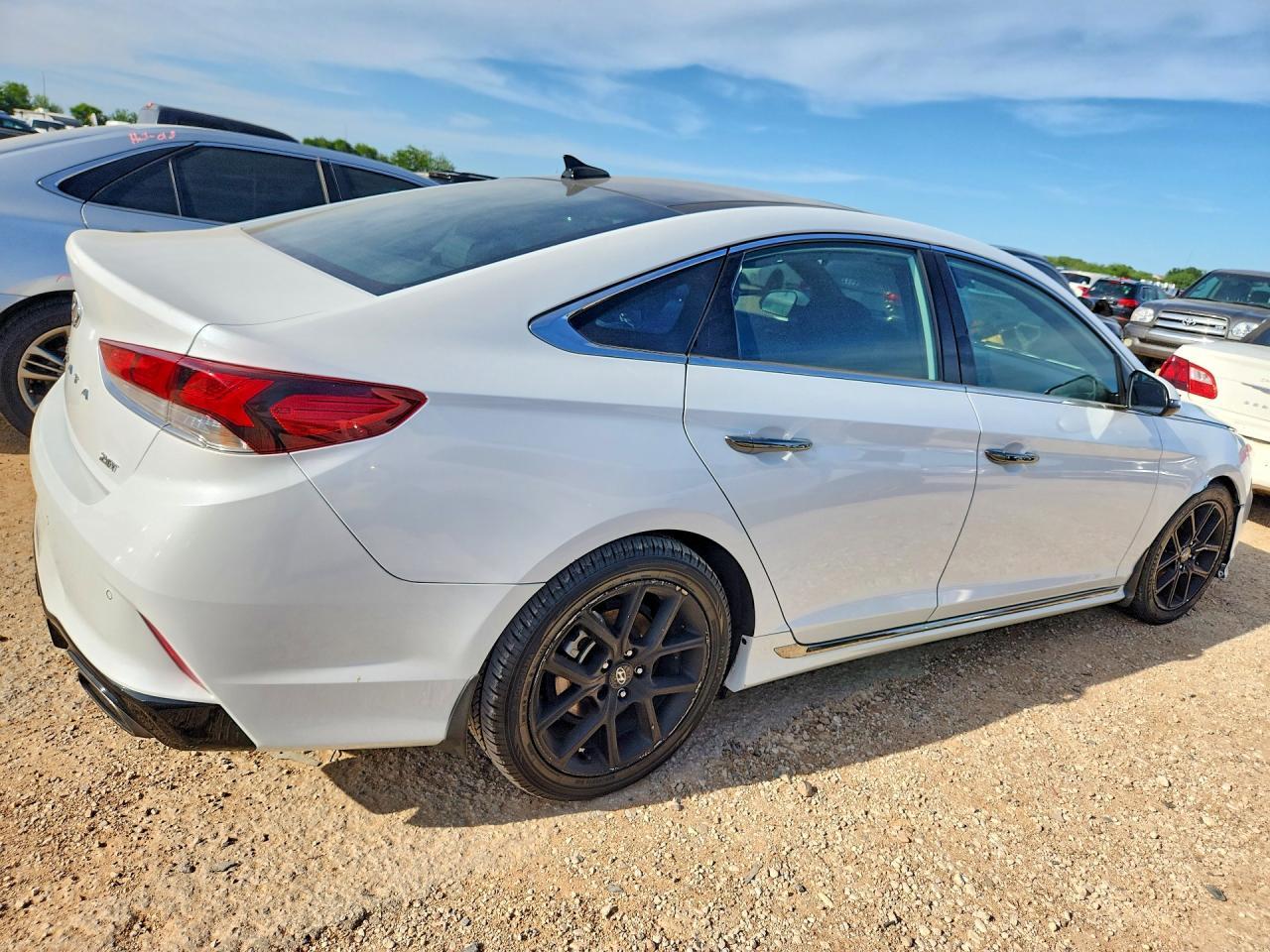 2019 Hyundai Sonata Limited Turbo - Фото 3