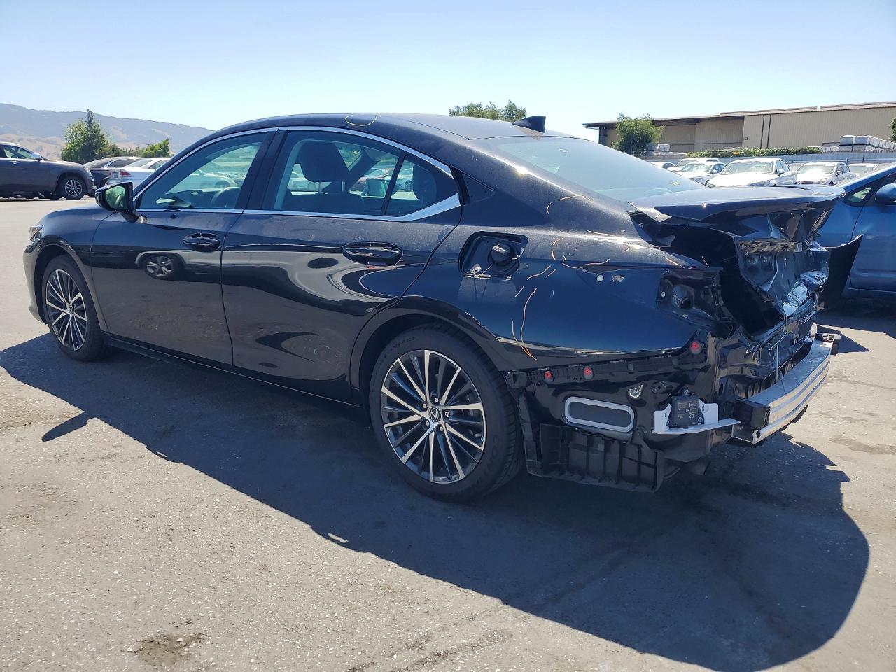 2022 Lexus Es 350 Base - Image 2