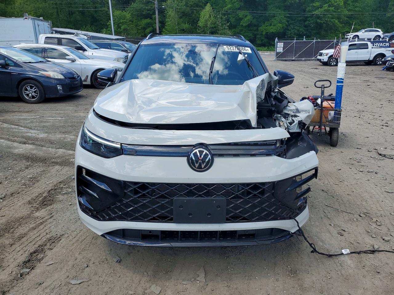 2026 Volkswagen Tiguan Se R-Line Black - Фото 5