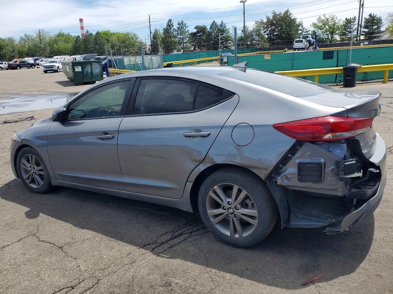 2018 Hyundai Elantra Sel - Фото 2