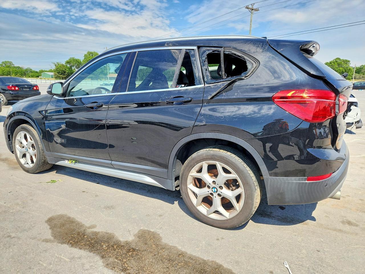 2018 BMW X1 xDrive28I - Image 2