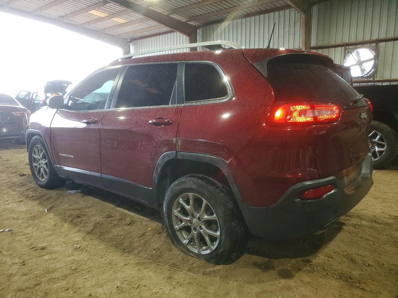 2018 Jeep Cherokee Latitude Plus - Фото 2