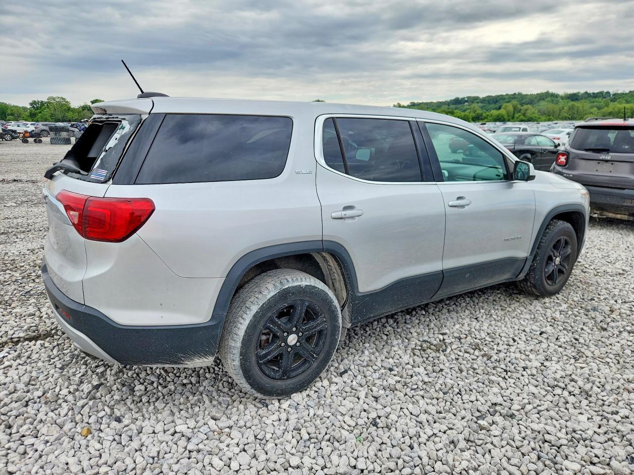 2018 GMC Acadia Sle - Фото 3