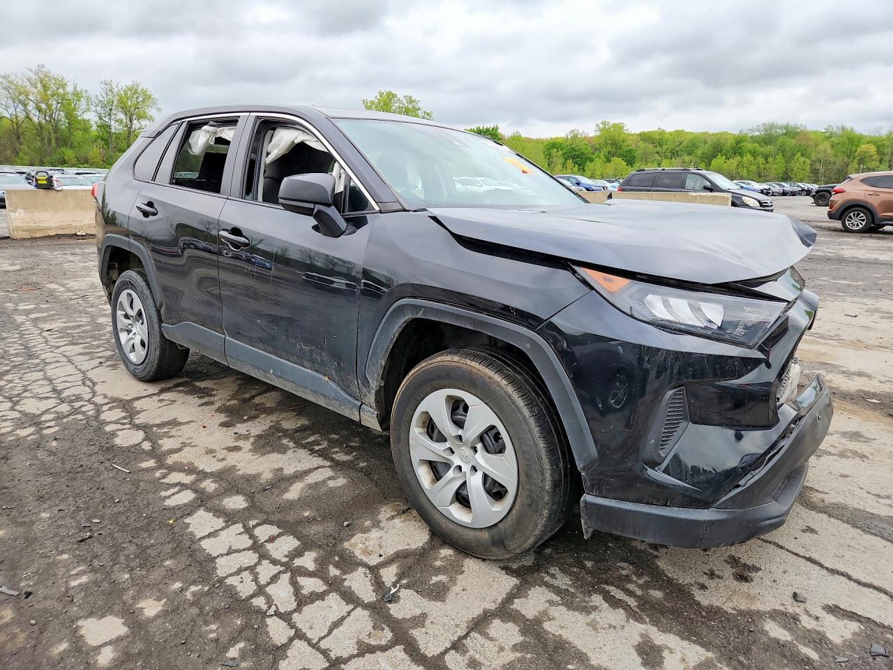 2022 Toyota Rav4 Le - Фото 4