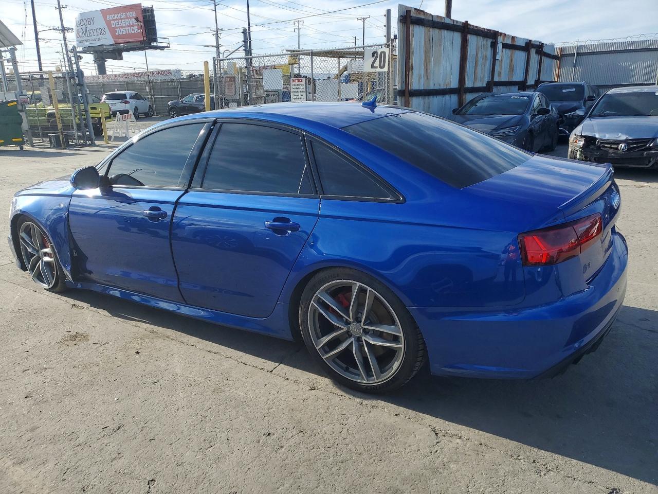 2017 Audi S6 Prestige - Фото 2
