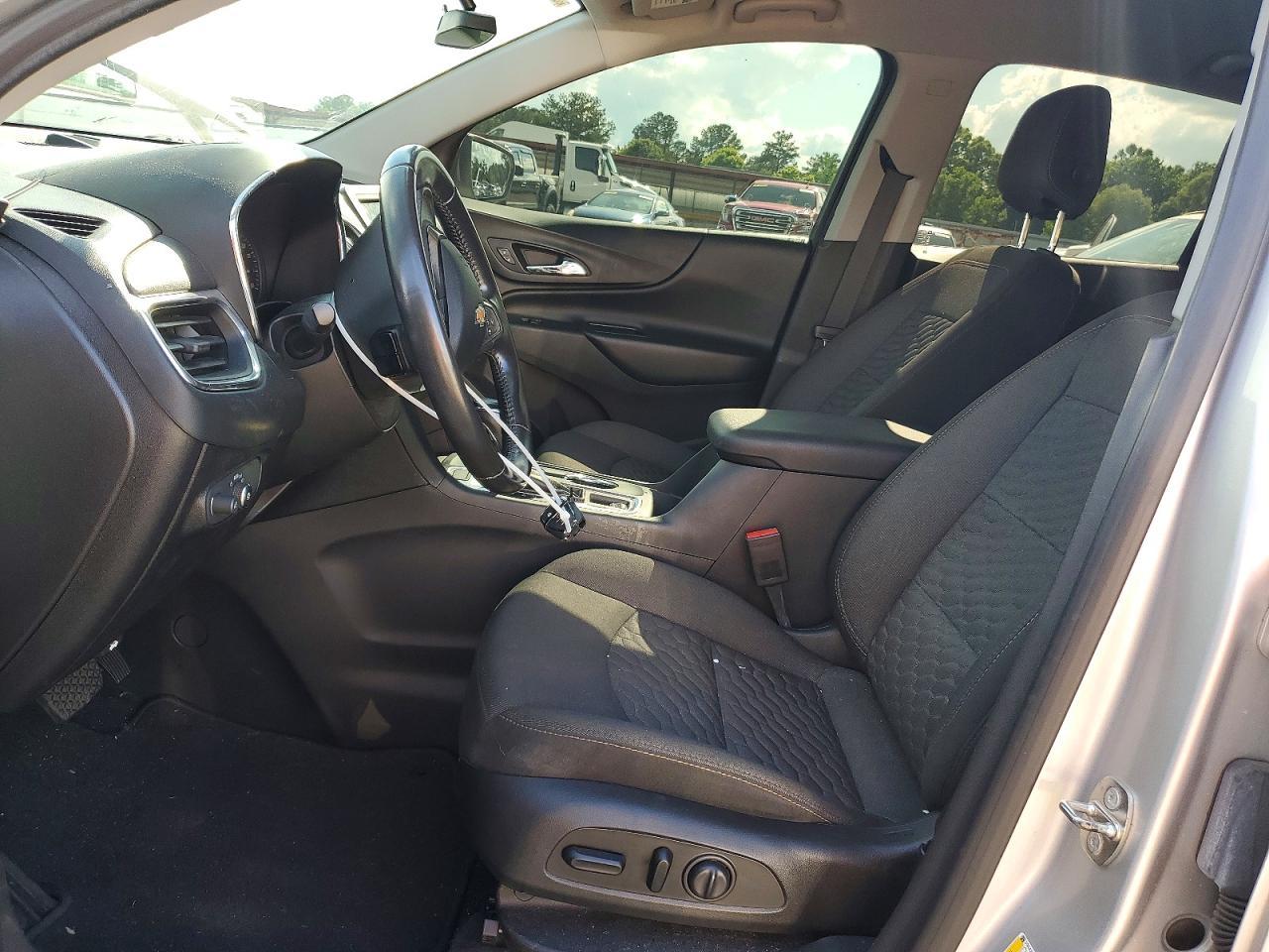 2019 Chevrolet Equinox Lt - Image 7