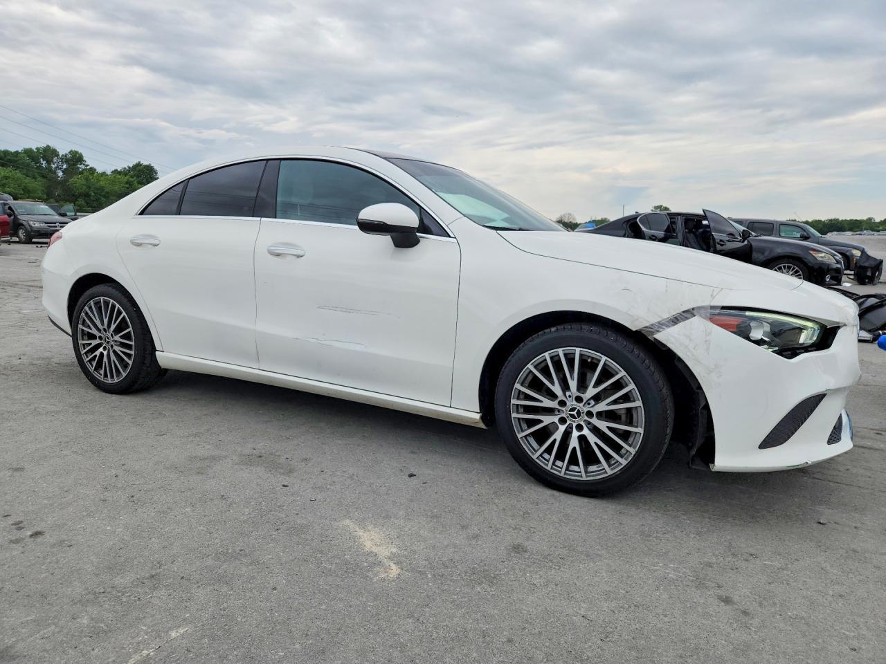 2021 Mercedes-Benz Cla 250 4Matic - Фото 4