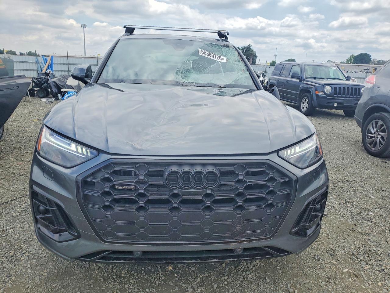 2024 Audi Q5 E Prestige 55 - Image 5