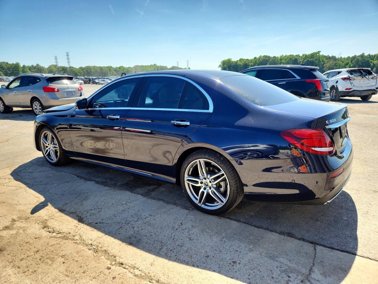 2018 Mercedes-Benz E 300 - Image 2
