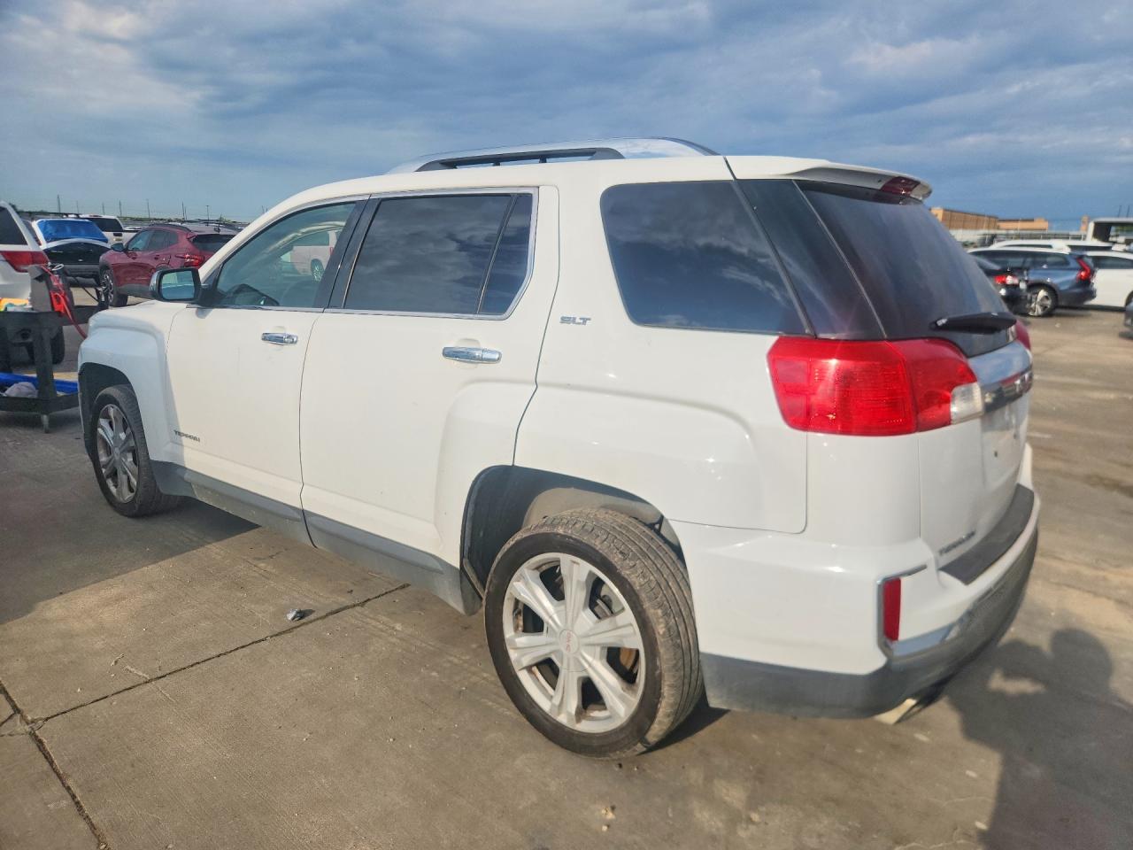 2016 GMC Terrain Slt - Фото 2