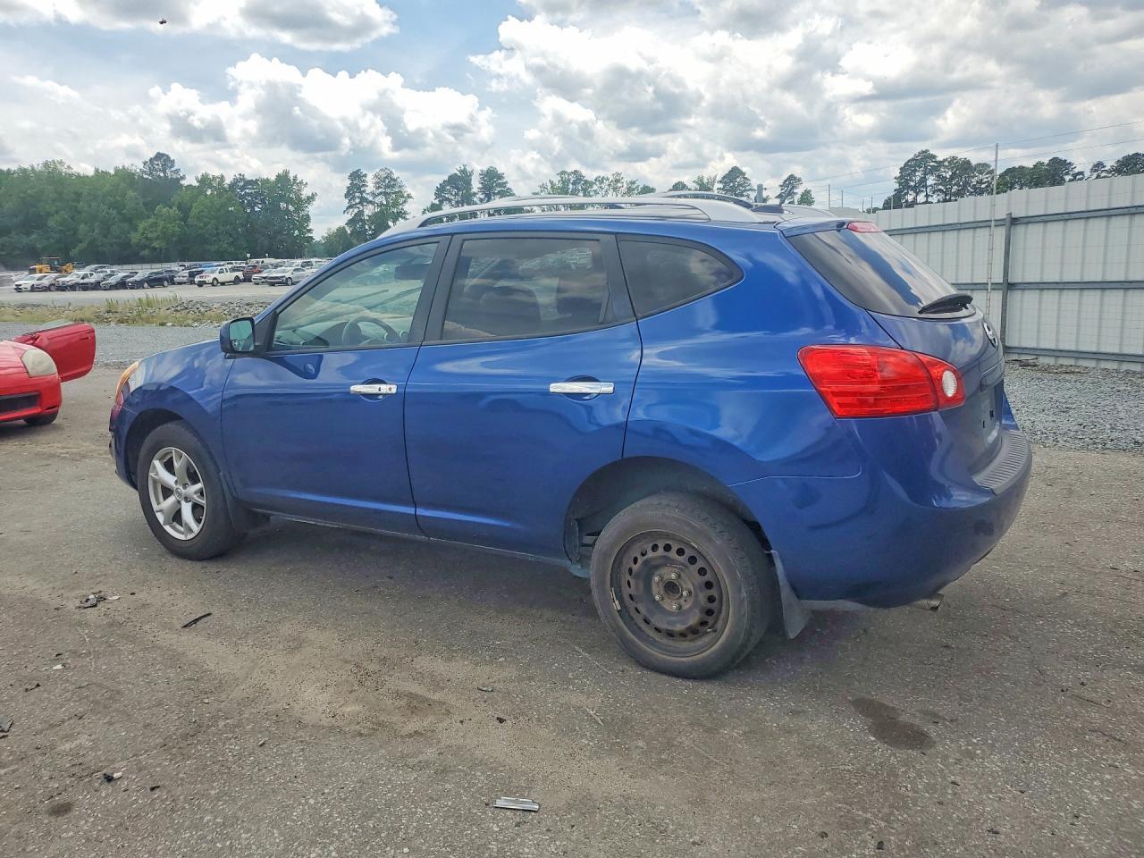 2010 Nissan Rogue Sl - Image 2