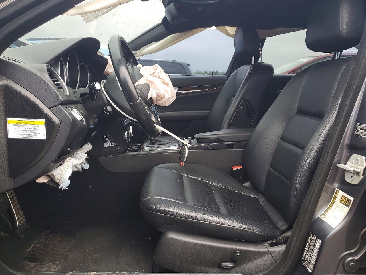 2013 Mercedes-Benz C 300 4Matic - Image 7
