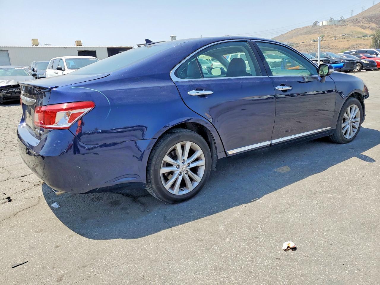 2011 Lexus Es 350 - Фото 3