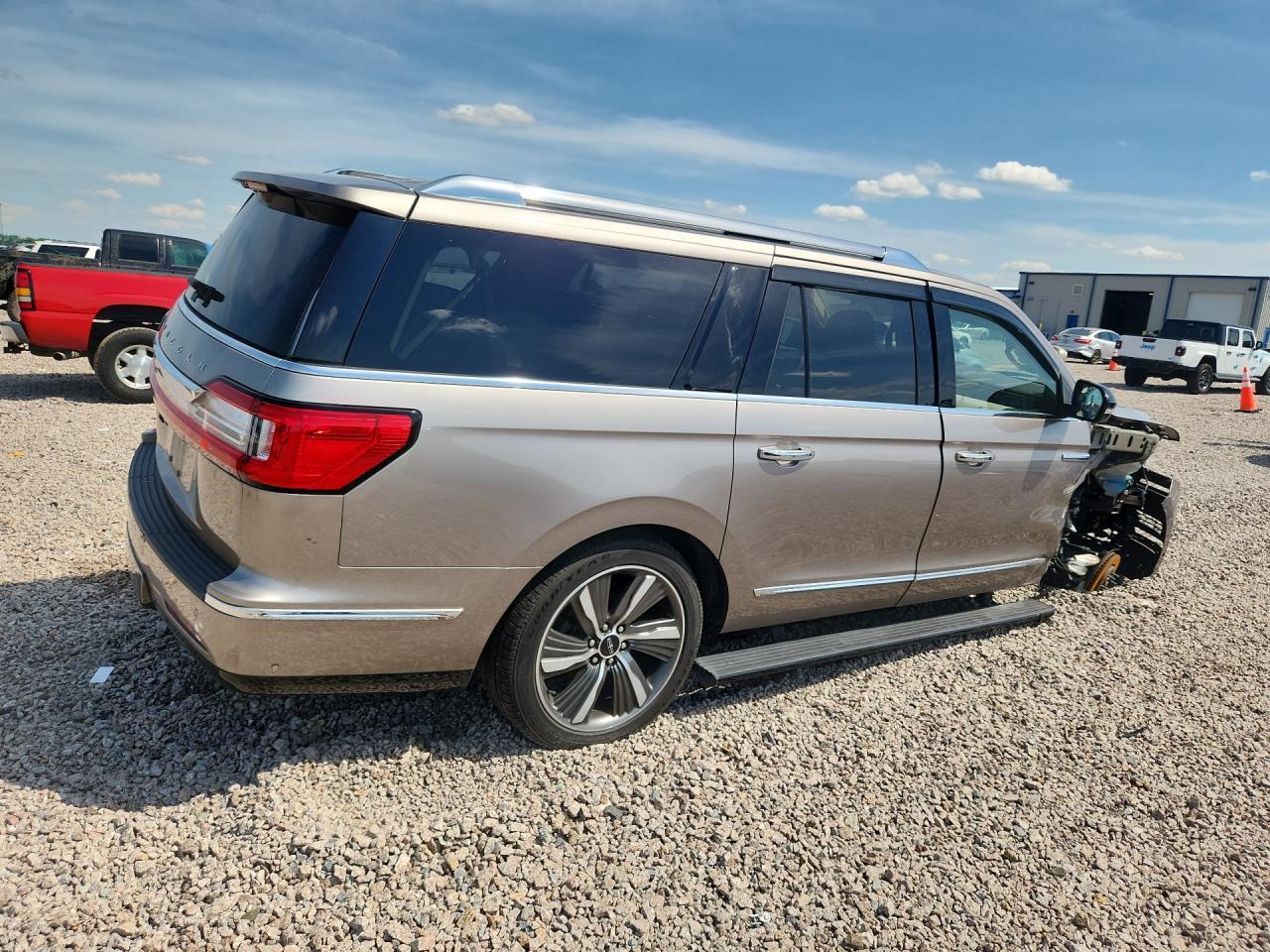 2019 Lincoln Navigator L Reserve - Фото 3