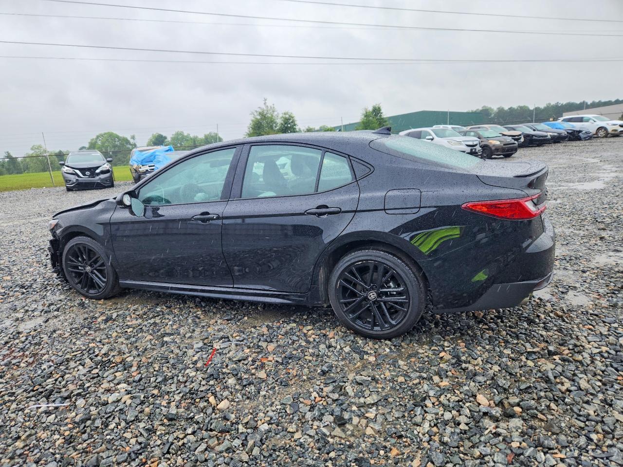 2026 Toyota Camry Se - Image 2