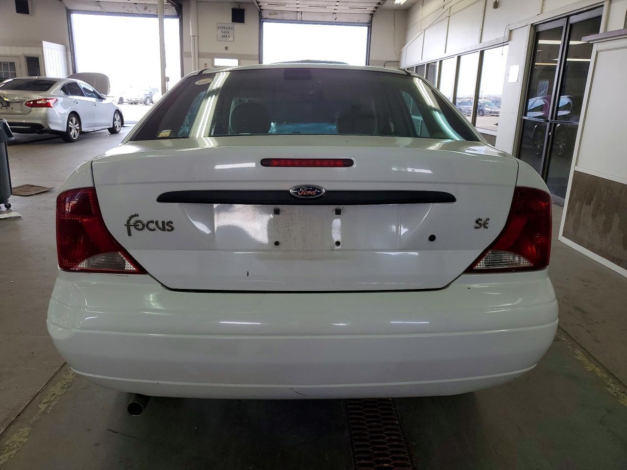 2004 Ford Focus Se Comfort - Фото 6