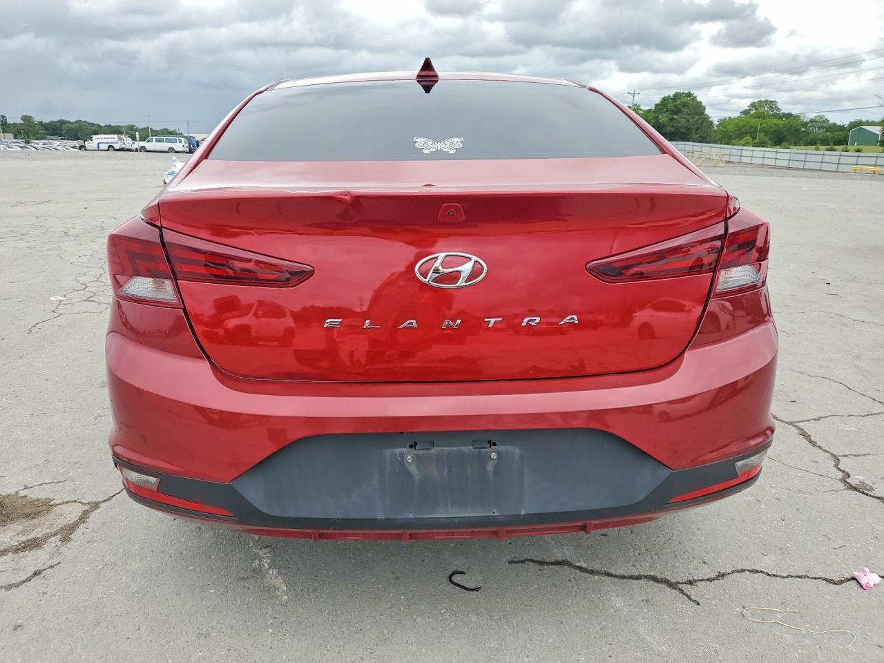 2020 Hyundai Elantra Sel - Фото 6