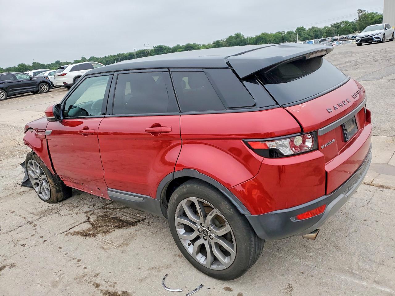2013 Land Rover Range Rover Evoque Pure Plus - Image 2