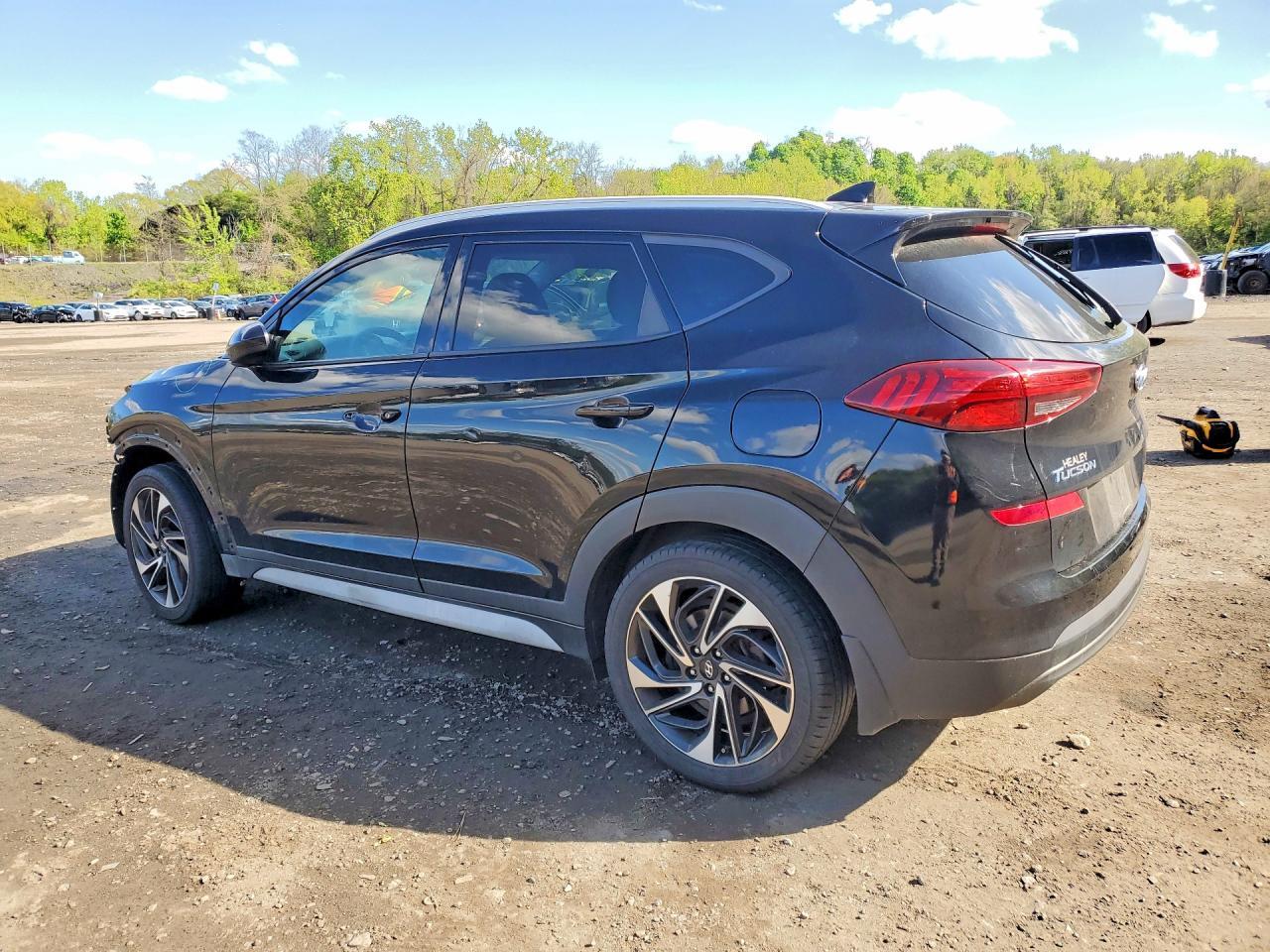 2020 Hyundai Tucson Sport - Image 2