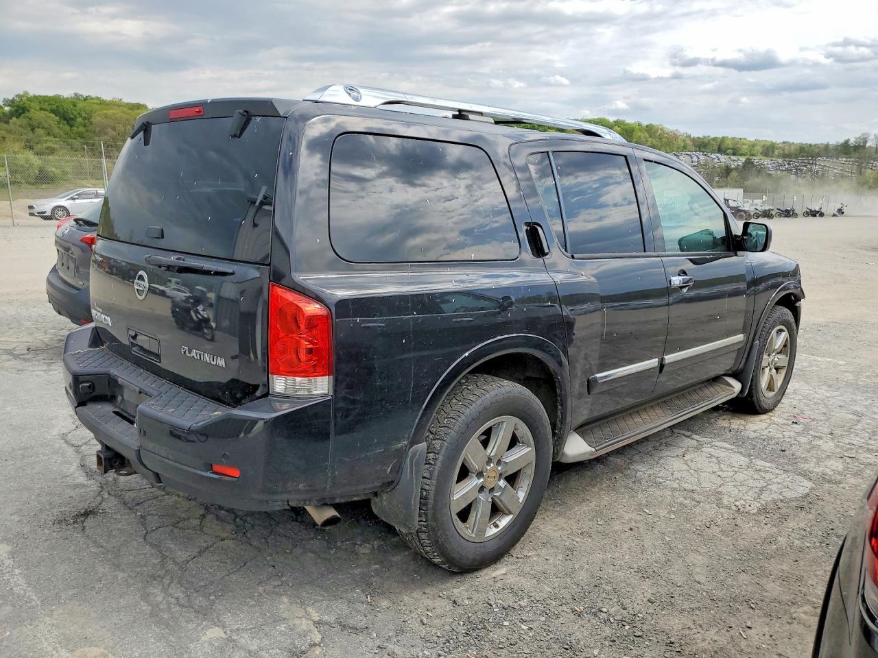 2014 Nissan Armada Sv - Фото 3