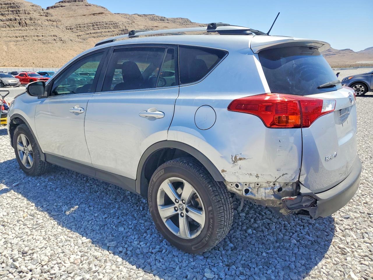2015 Toyota Rav4 Xle - Фото 2