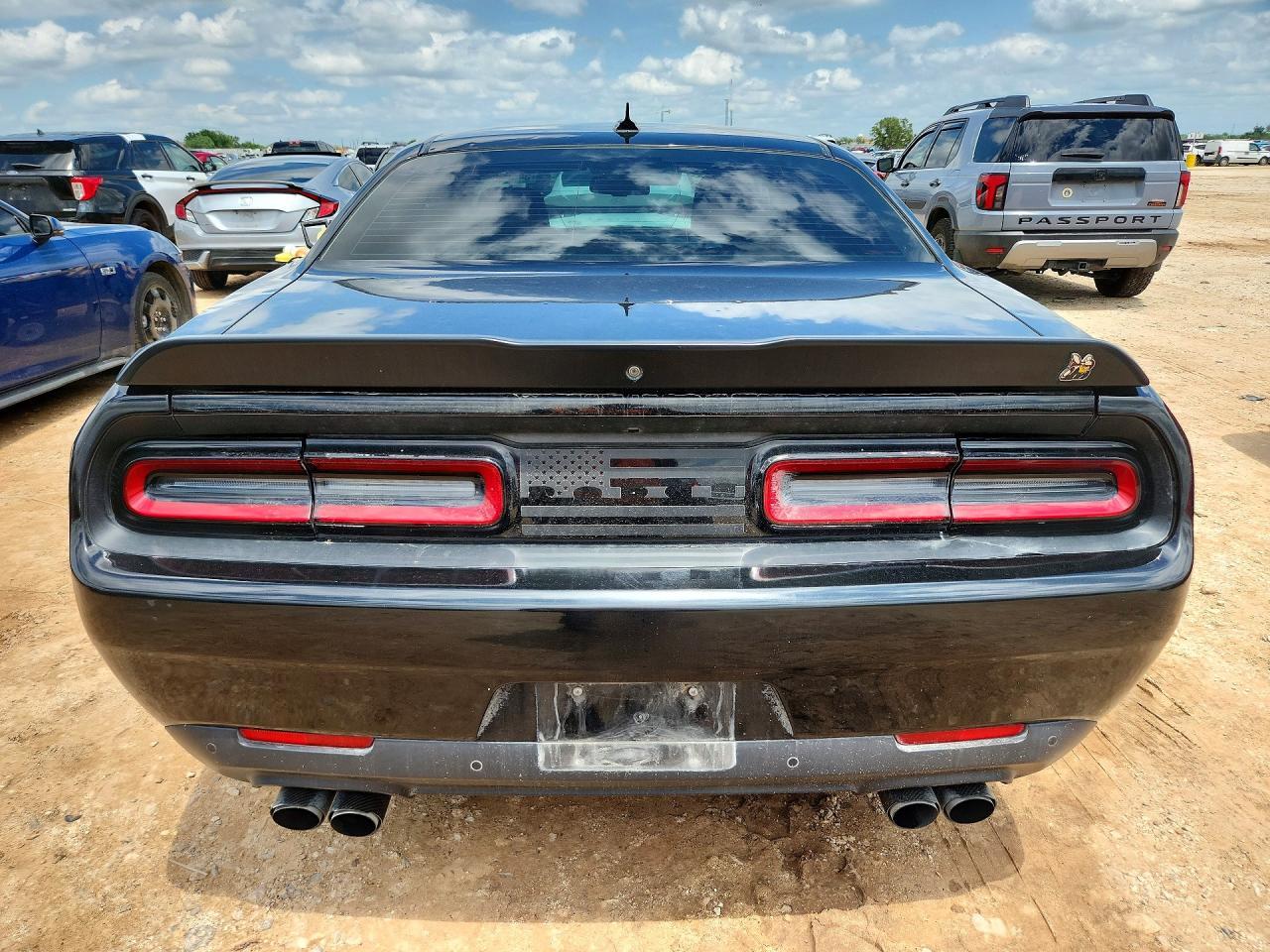 2020 Dodge Challenger R - Фото 6