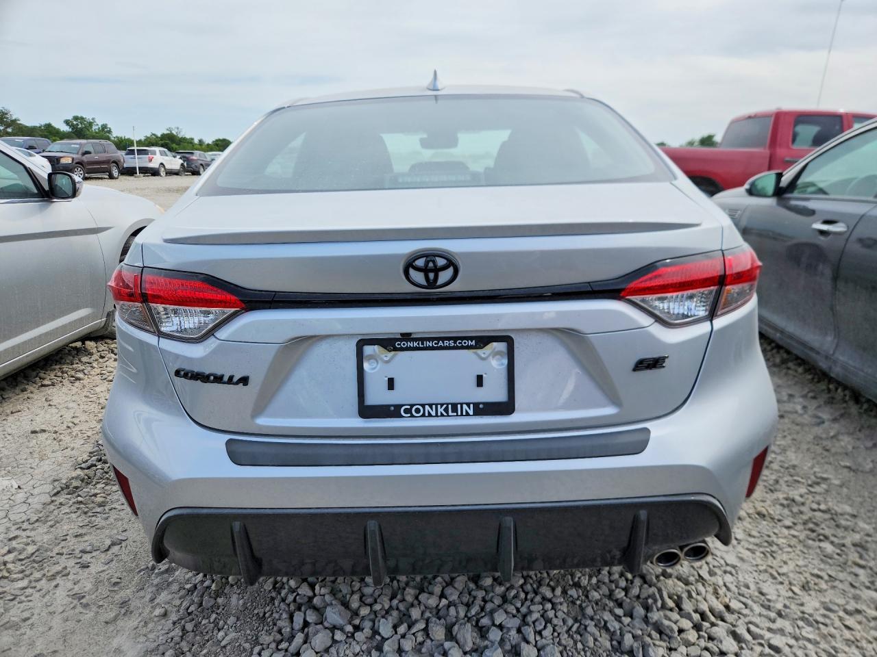 2026 Toyota Corolla Se - Image 6