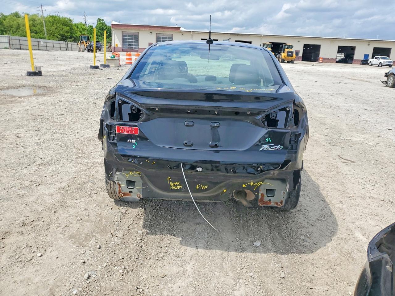2018 Ford Fiesta Se - Фото 6