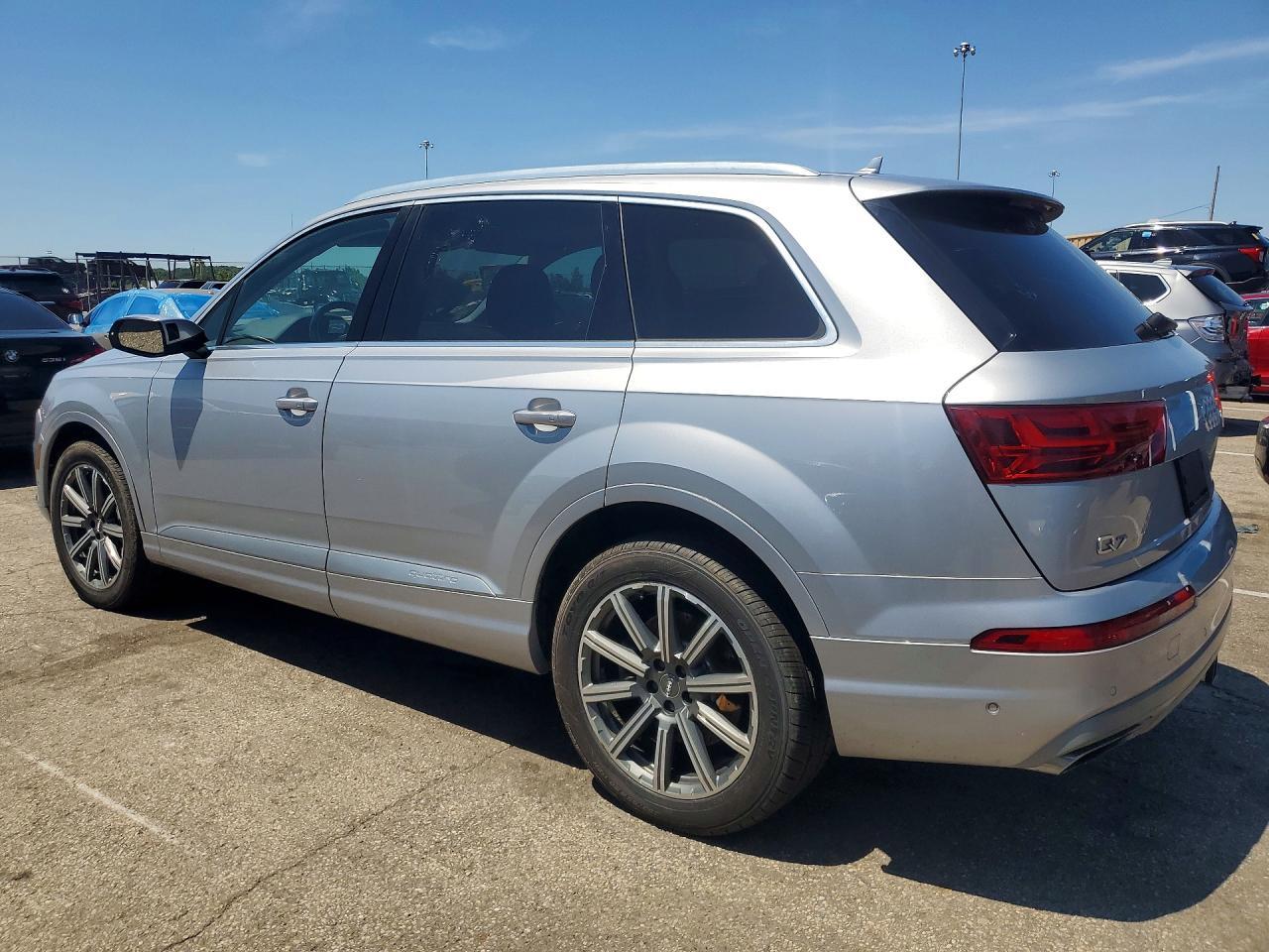 2019 Audi Q7 Premium Plus - Image 2