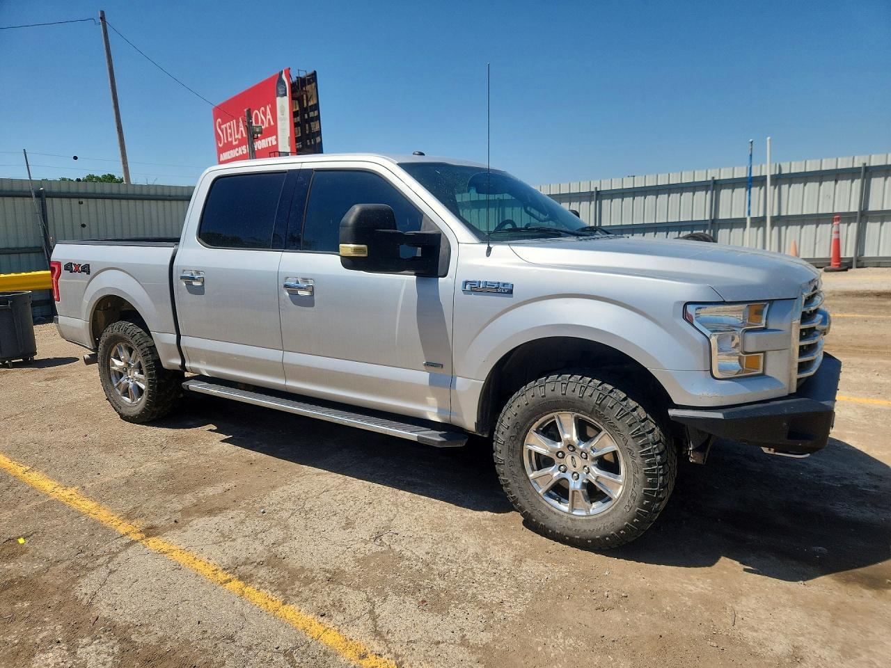 2017 Ford F150 Supercrew - Image 4