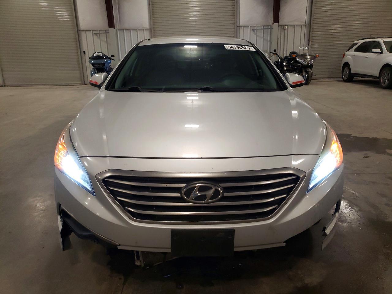 2016 Hyundai Sonata Se - Фото 5